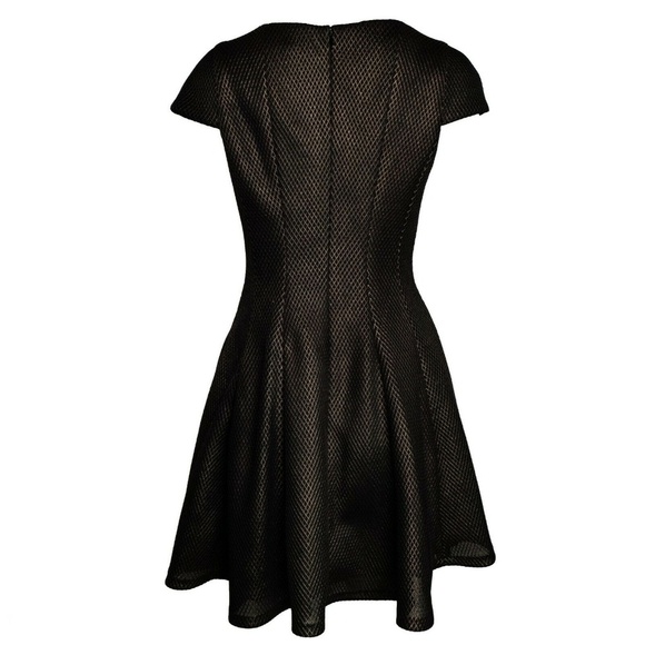 Julia Jordan Women Textured Short Sleeve Dress NWT - Picture 2 of 4